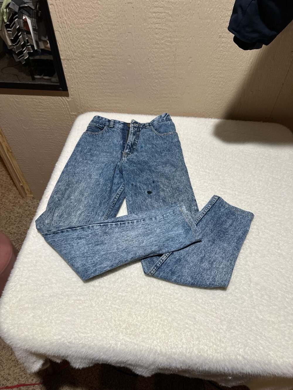 Vintage Guess by Georges Marciano Acid Wash High-Rise Tapered Leg Jeans Size 29